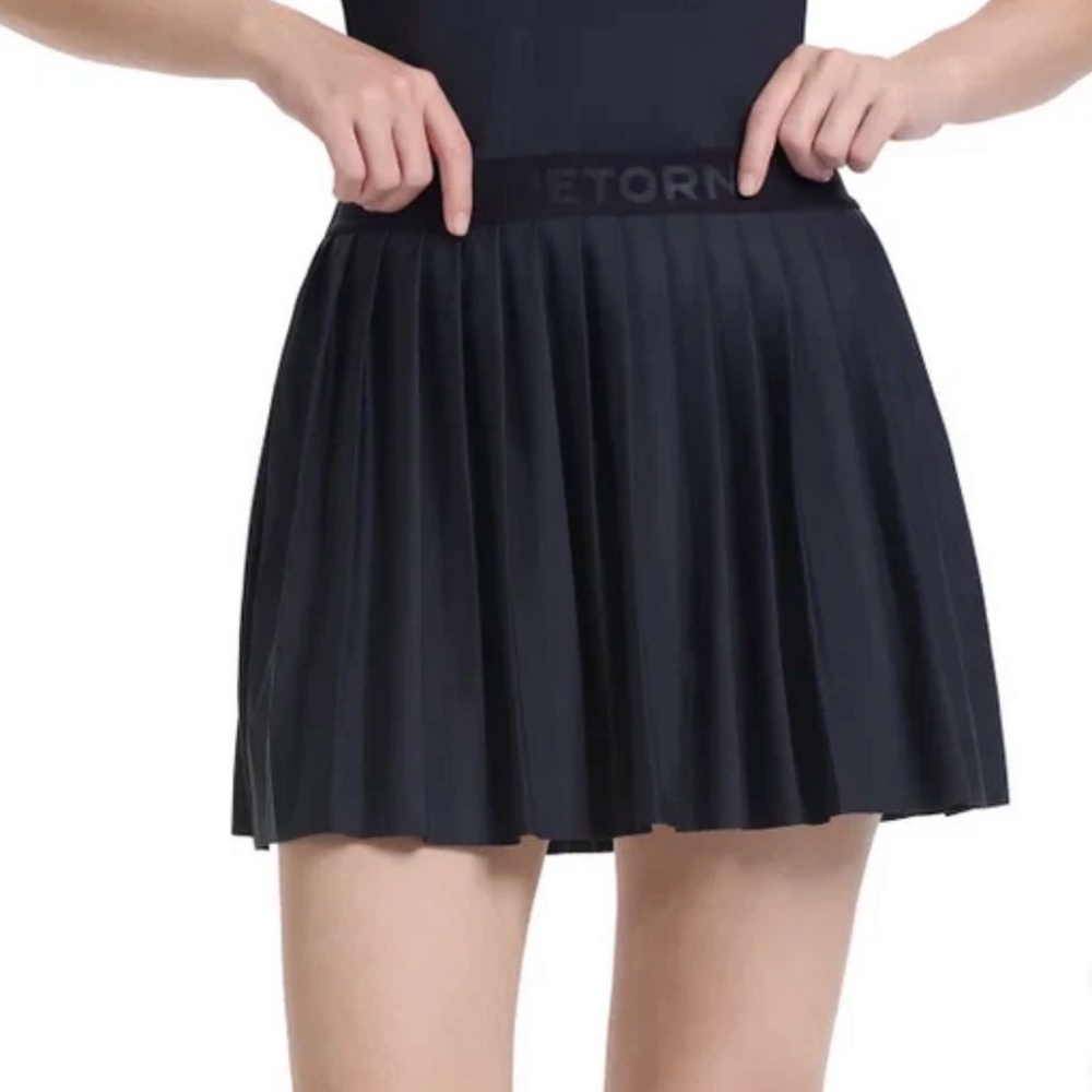 Tretorn Women's Black Pleated Mini Skirt